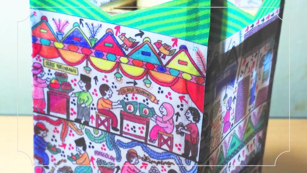 Oleh-Oleh Khas Gresik yakni Damar Kurung