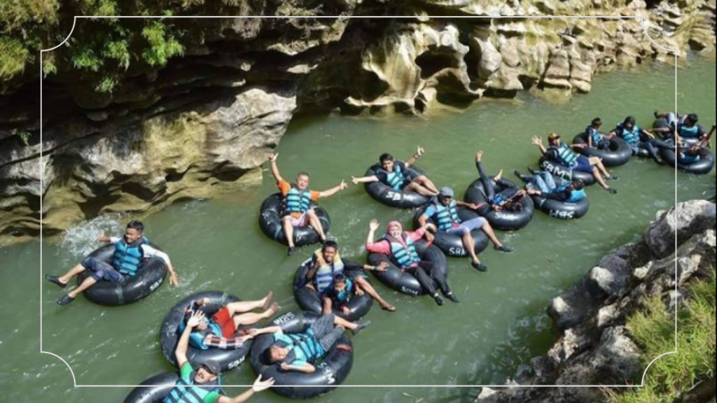 Air Terjun Sri Gethuk - Harga Tiket Masuk, Alama & Daya Tarik 6 Daya Tarik