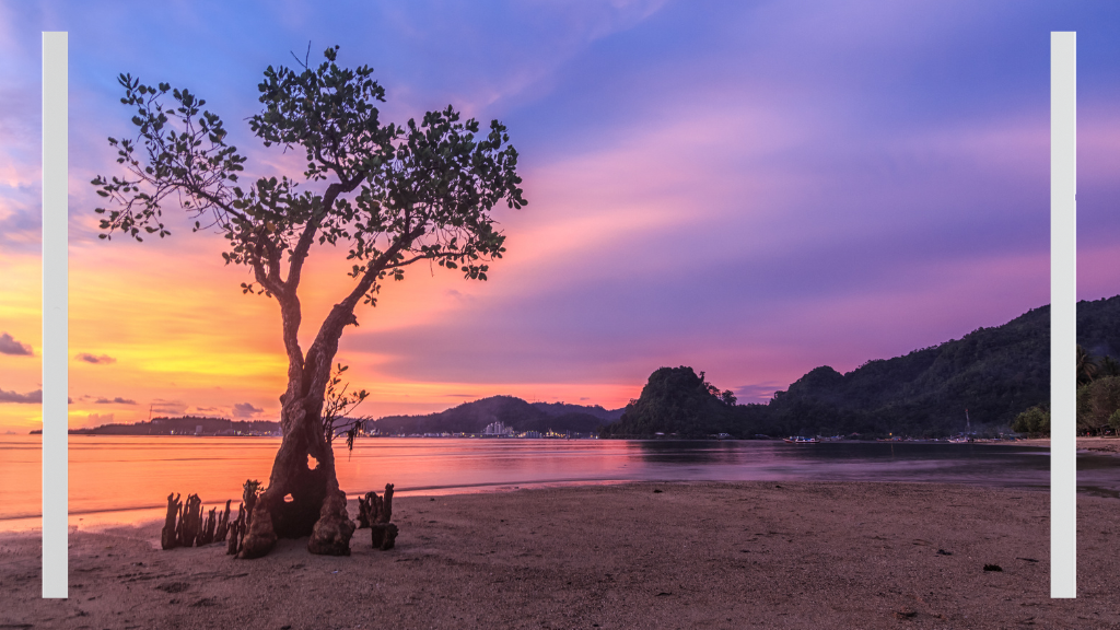 Daya Tarik Pantai Nirwana