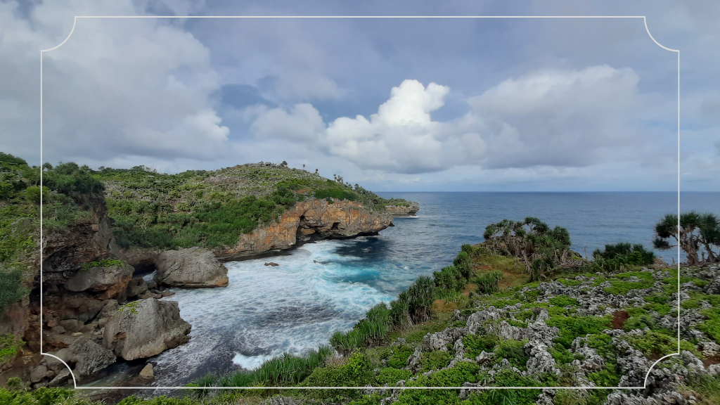 Pantai Midodaren Gunung Kidul, Keindahan Tersembunyi di Yogyakarta 4 Daya Tarik Wisata Pantai Midodaren Gunung Kidul