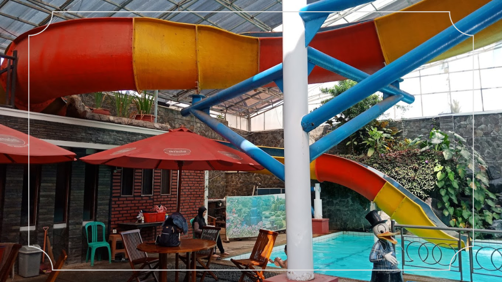 Kolam Renang Tirta Mulya Bandung - Harga Tiket, Jam Operasional, dan Fasilitas Terbaik 7 Desain Kolam Renang yang Memukau