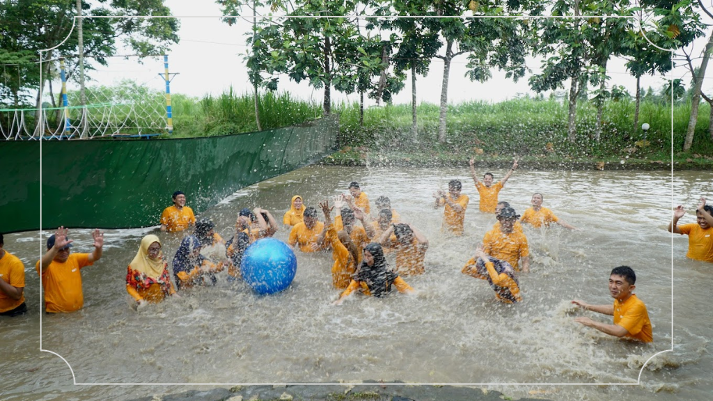 Jelajahi Tempat Outbound di Jogja: Aktivitas Team Building yang Tak Terlupakan! 5 Dolandeso Boro Tempat Outbound di Jogja