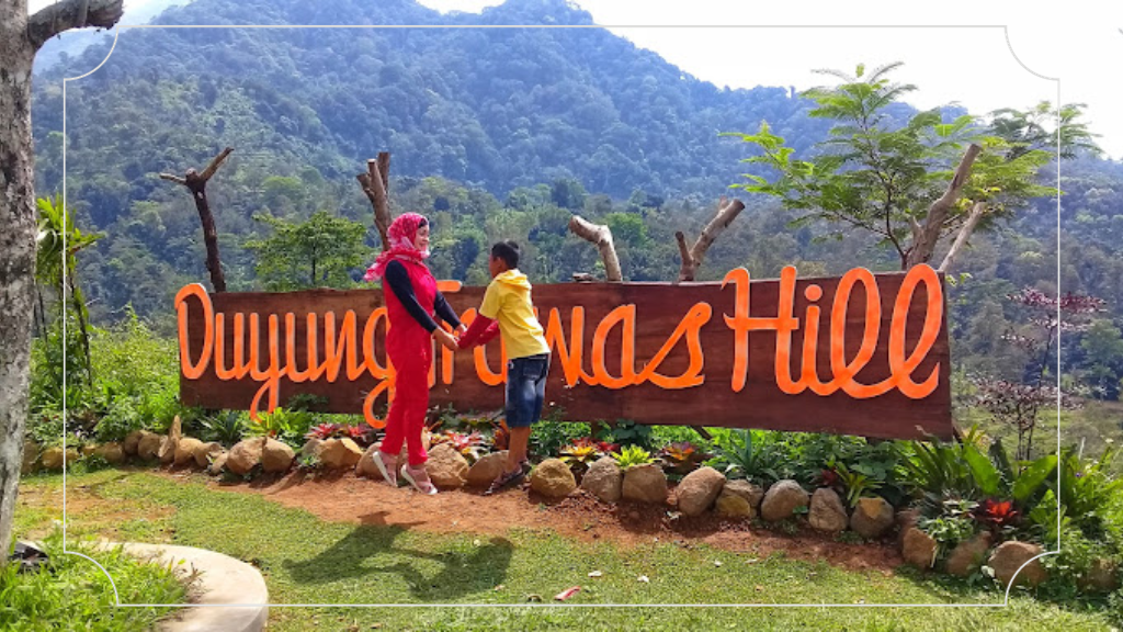 Duyung Trawas Hill