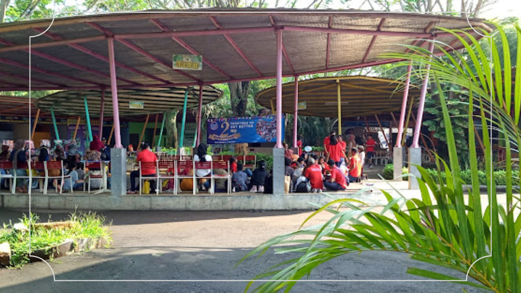 Kolam Renang Water Kingdom - Harga Tiket Masuk & Daya Tarik 5 Fasilitas