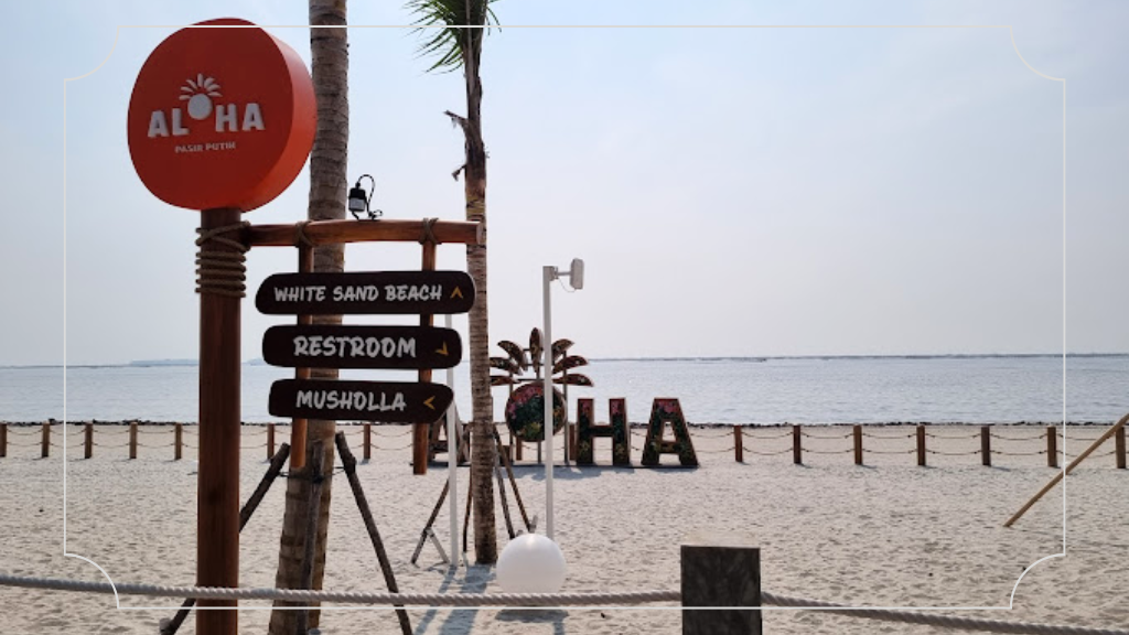 Fasilitas Pantai Pasir Putih PIK 2