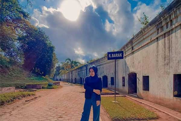 Fasilitas Benteng Pendem