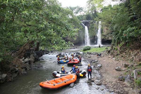 Fasilitas Curug bengkawah