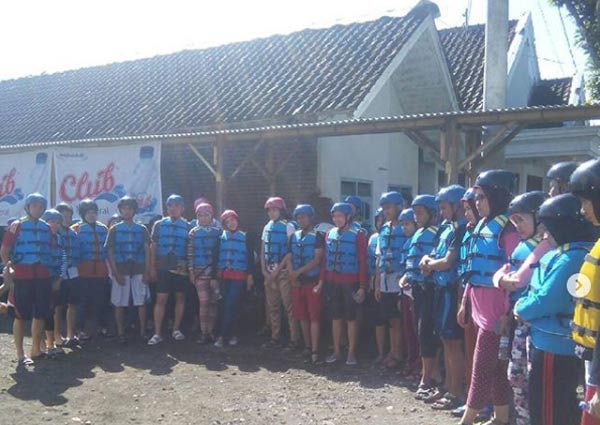 Tips Wisata Tubing Adventure Lumajang 4 Fasilitas Lumajang River Tubing Adventure