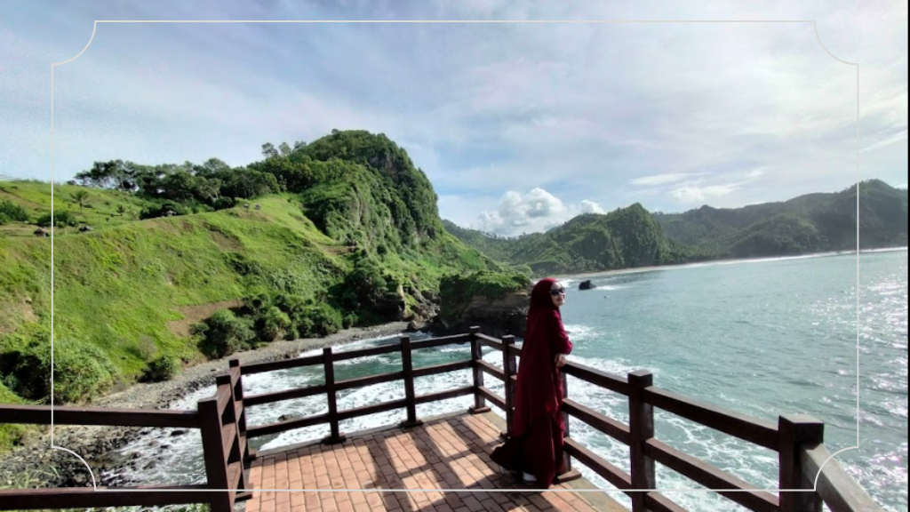 Fasilitas Pantai Menganti