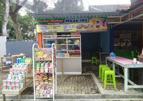 Fasilitas di Pemandian Alam Selokambang