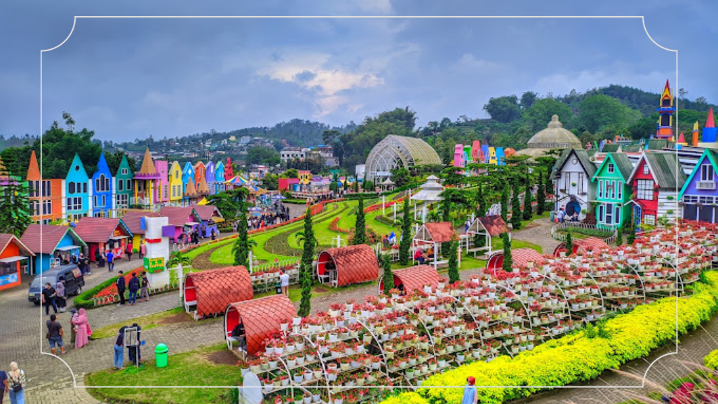 11 Wisata di Kota Malang yang Harus Kamu Kunjungi 10 Florawisata Santerra De Laponte