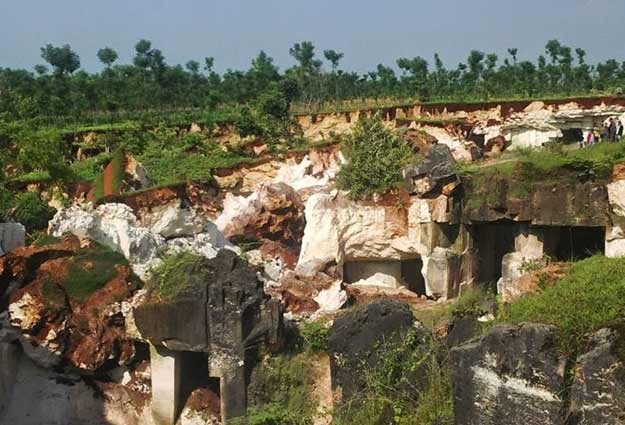 24 Tempat Wisata di Tuban Terbaru 36