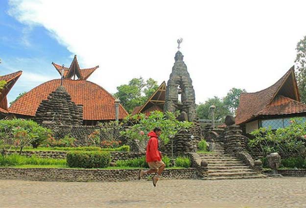 obyek wisata di Kediri jawa timur