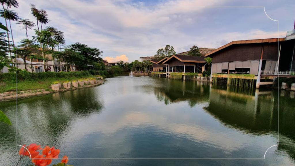 Hang Out dengan View Danau