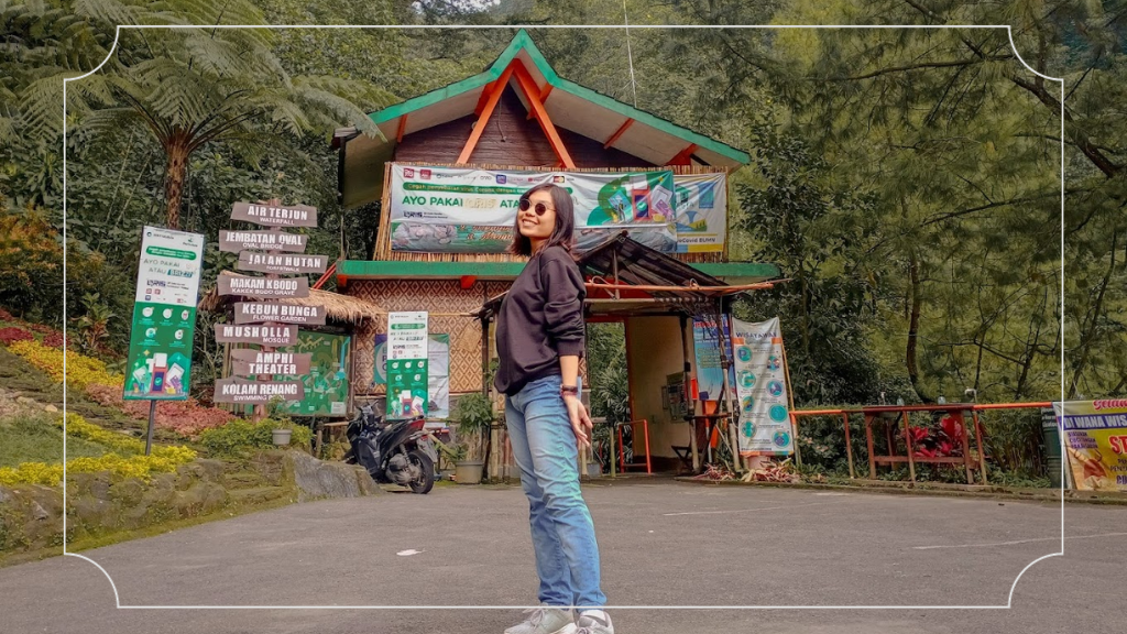 Air Terjun Kakek Bodo - Destinasi Wisata Alam yang Memukau 4 Harga Tiket Masuk