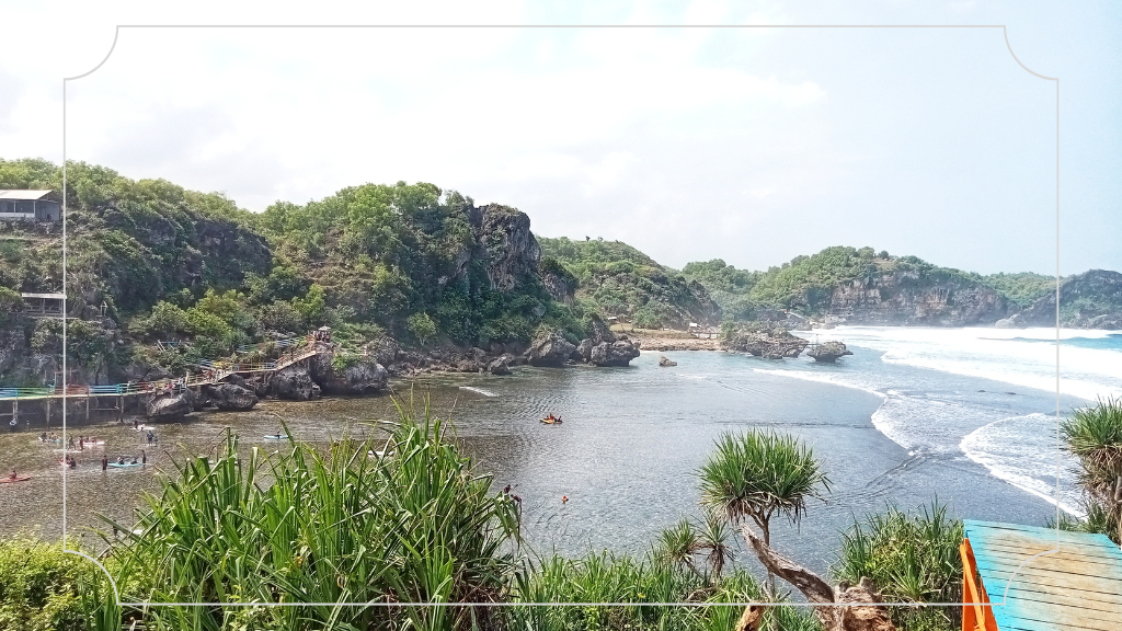 Kunjungi Pantai Drini Yogyakarta yang Asri dan Indah 4 Harga Tiket Masuk dan Jam Operasional