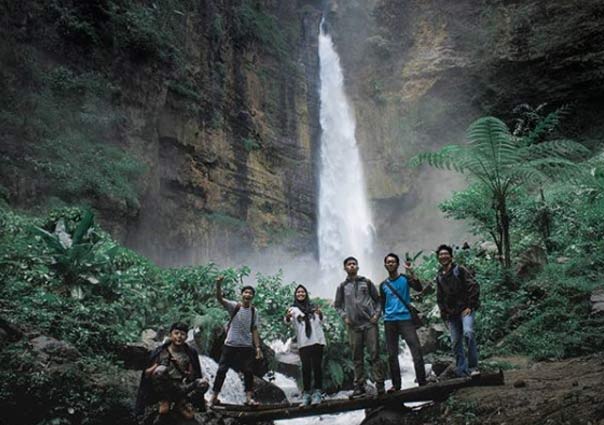 Harga Tiket Masuk Air Terjun Kapas Biru