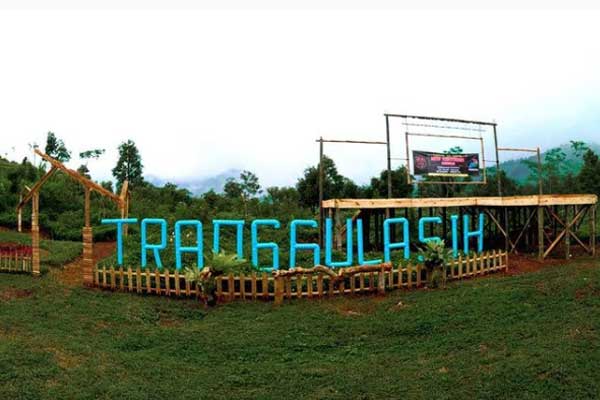 Harga Tiket Masuk Bukit Tranggulasih