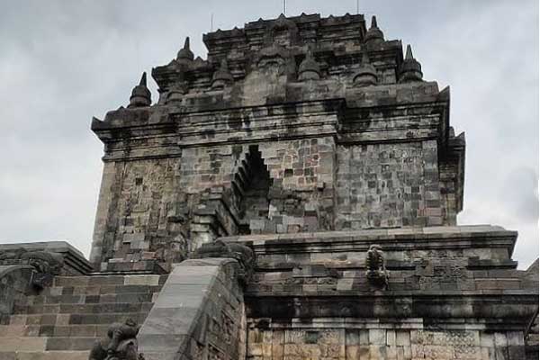 Candi Mendut Magelang 2 Harga Tiket Masuk Candi Mendut