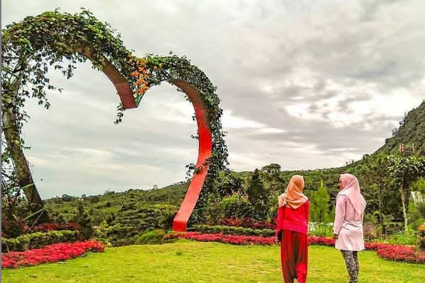 Harga Tiket Masuk Jambe Kembar