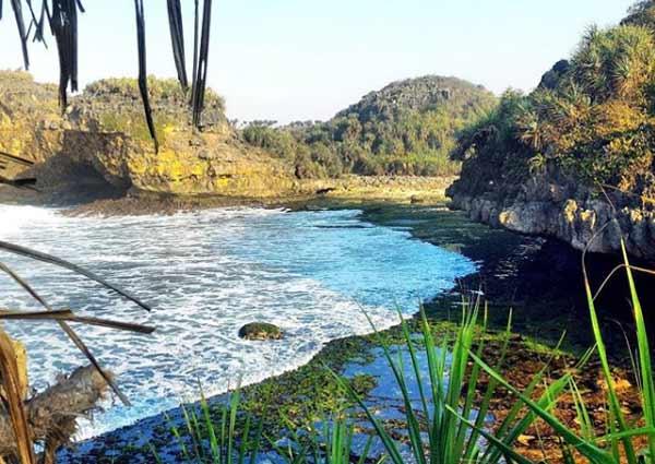 Harga Tiket Masuk Pantai Jujugan