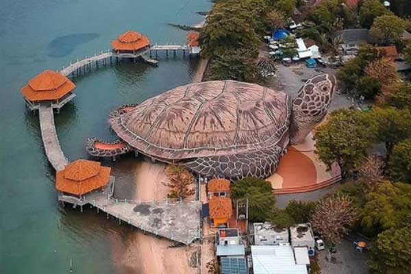 Harga Tiket Masuk Pantai Kartini