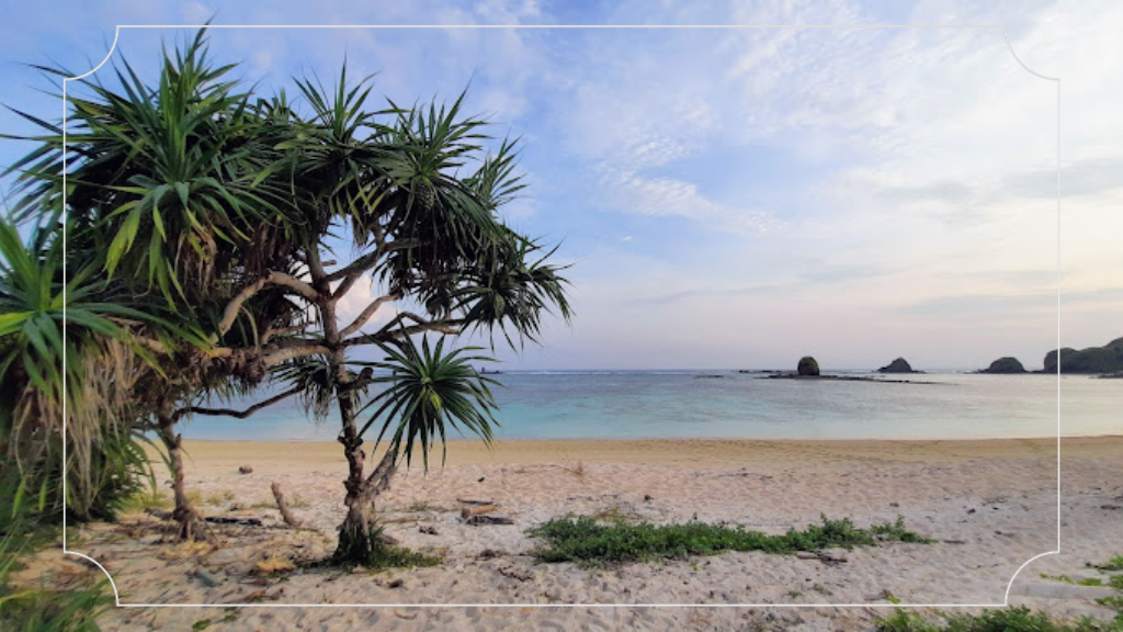 Harga Tiket Masuk Pantai Seger Kuta Lombok