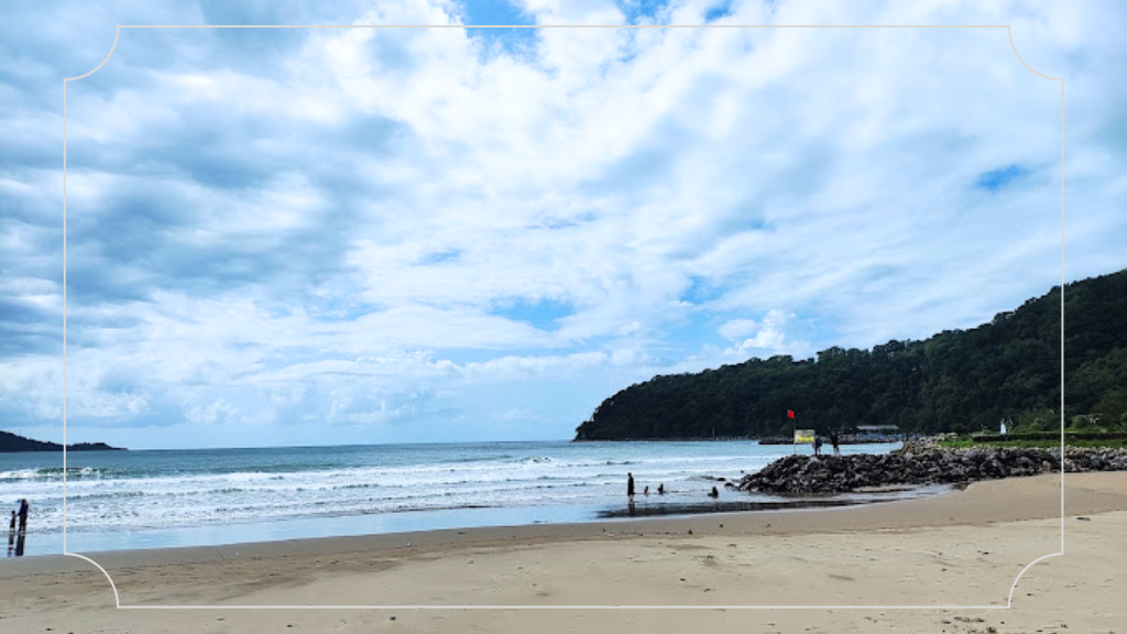 Pantai Teleng Ria Pacitan: Harga Tiket Masuk, Fasilitas & Daya Tarik 2 Harga Tiket Masuk Pantai Teleng Ria Pacitan