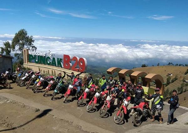 Harga Tiket Masuk Puncak B29