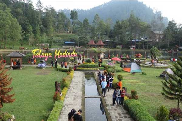 Telaga Madirda Karanganyar 2 Harga Tiket Masuk Telaga Madirda