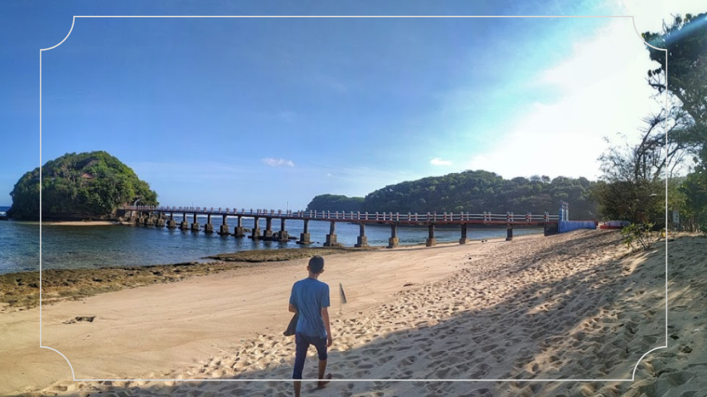 Harga Tiket Masuk dan Jam Operasional Pantai Balekambang Malang