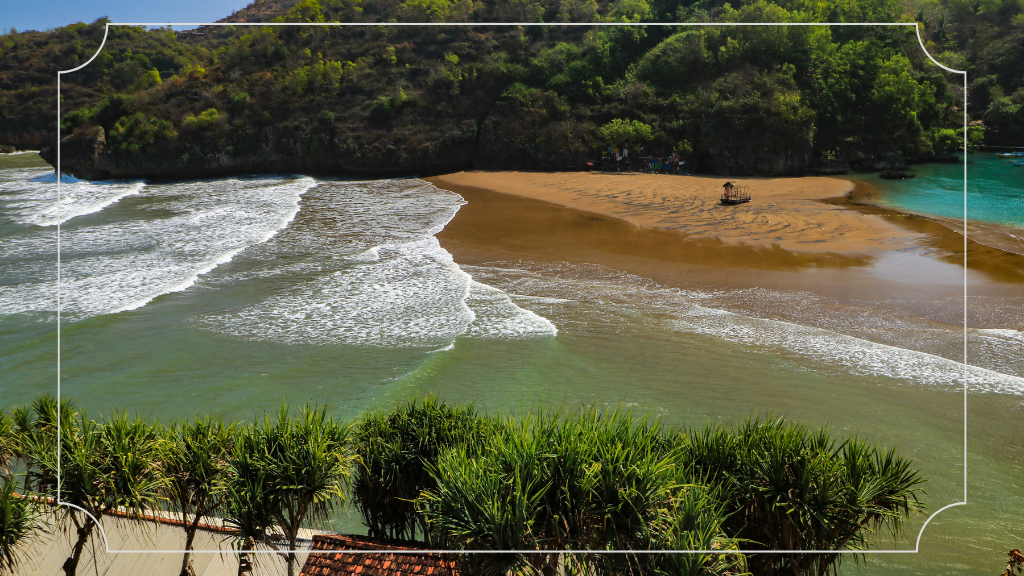 Harga Tiket Masuk dan Jam Operasional Pantai Baron