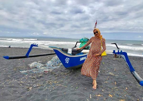 Harga tiket masuk Pantai Watu Pecak