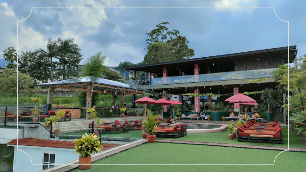 15 Rekomendasi Cafe di Batu Malang untuk Berkumpul dan Bersantai 16 Hill House Batu