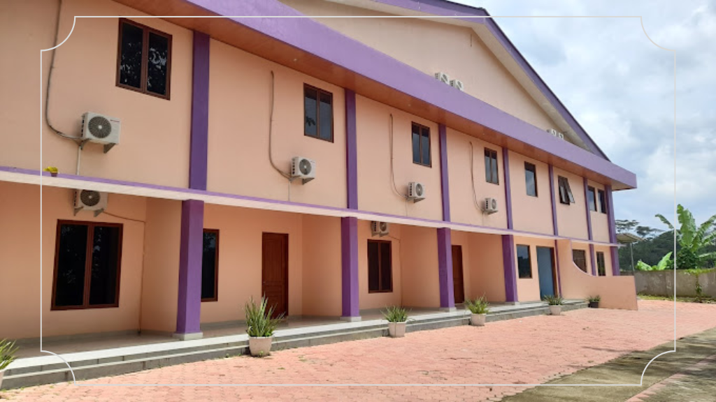 Kolam Renang Water Kingdom - Harga Tiket Masuk & Daya Tarik 8 Hotel Mekarsari Indah