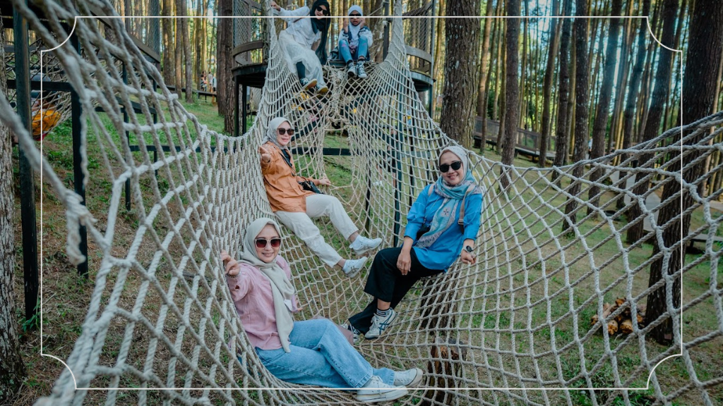 Jelajahi Tempat Outbound di Jogja: Aktivitas Team Building yang Tak Terlupakan! 9 Hutan Pinus Mangunan Dlingo