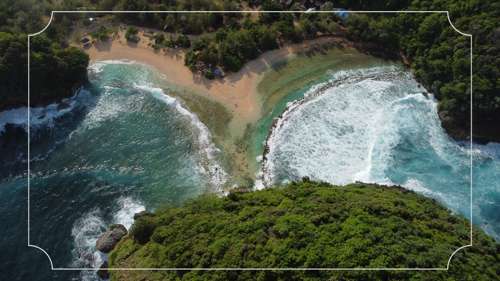 Informasi Lokasi dan Rute ke Pantai Batu Bengkung