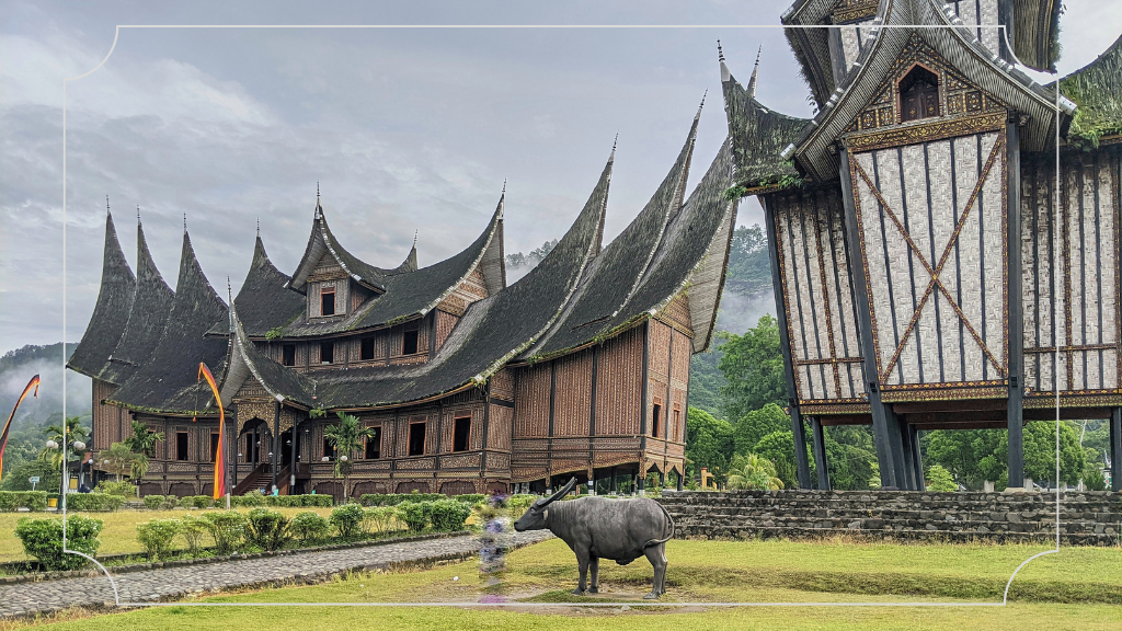 Wisata Sumatera Barat Istano Rajo Basa Pagaruyung