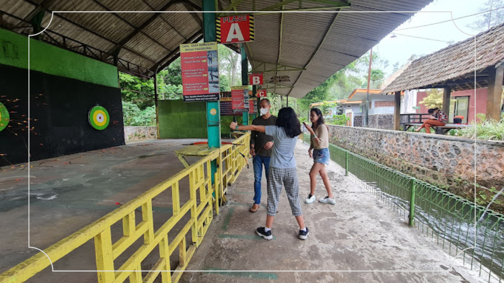 Jadwal Buka Taman Labirin Coban Rondo