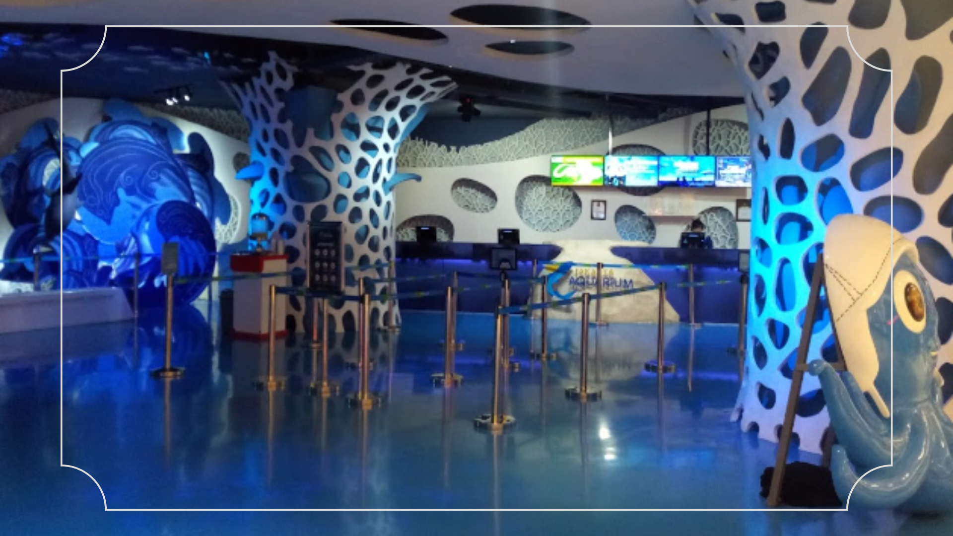 Jakarta Aquarium & Safari