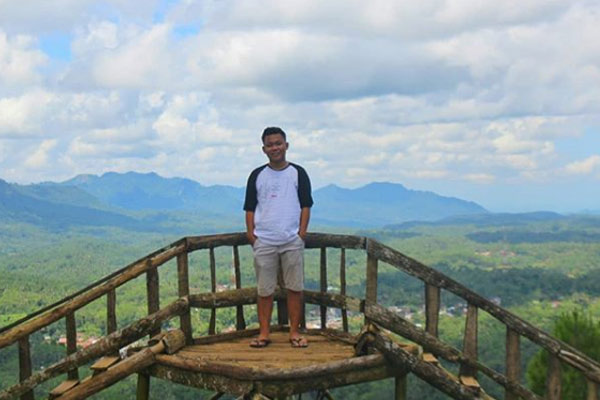 Jam Buka Bukit Beser