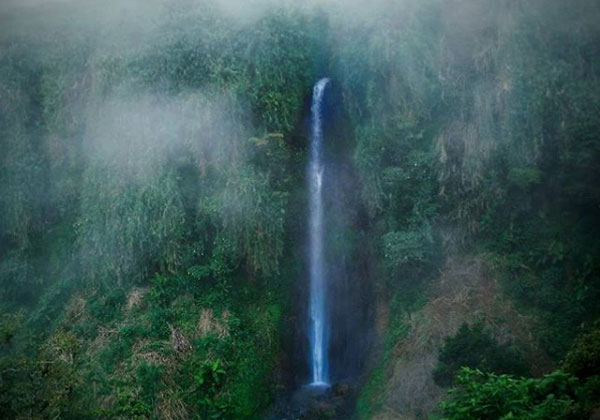 Jam Buka Curug Sirawe