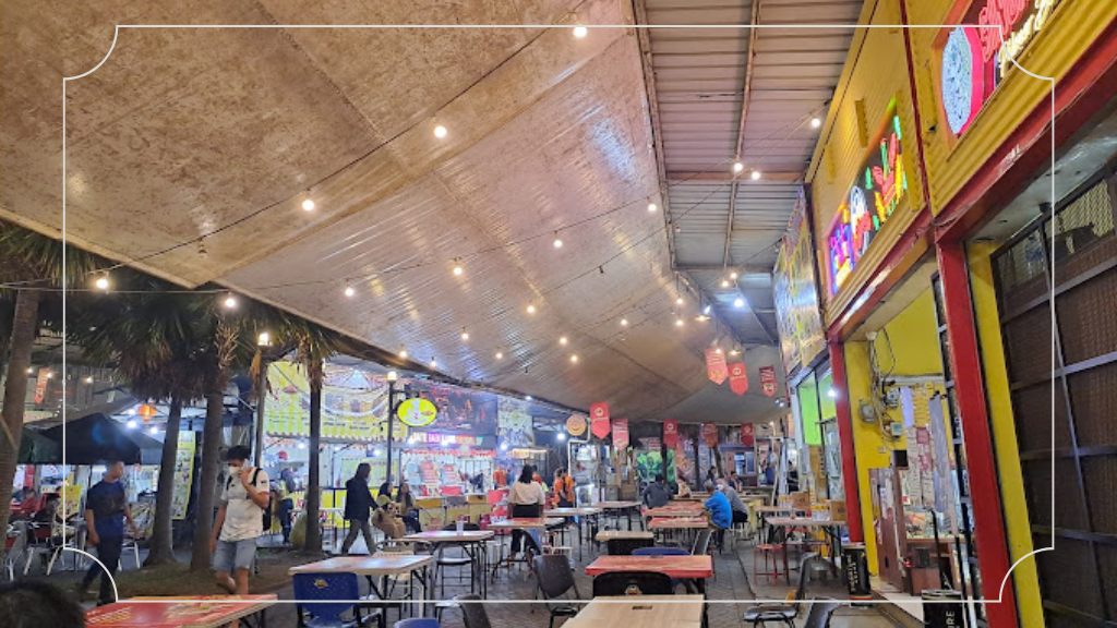 Sudirman Street Day and Night Market - Lokasi & Hotel Terdekat 5 Jam Operasional