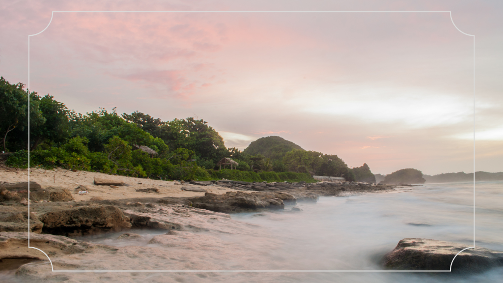 Jam Operasional dan Harga Tiket Masuk Pantai Goa Cina