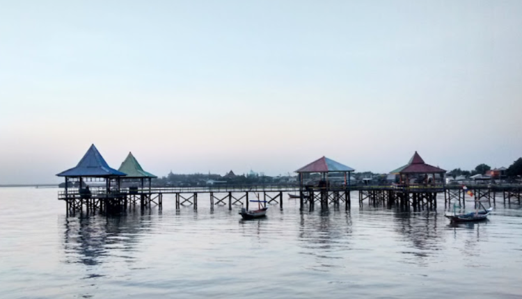 Jelajah Pantai Kenjeran Lama
