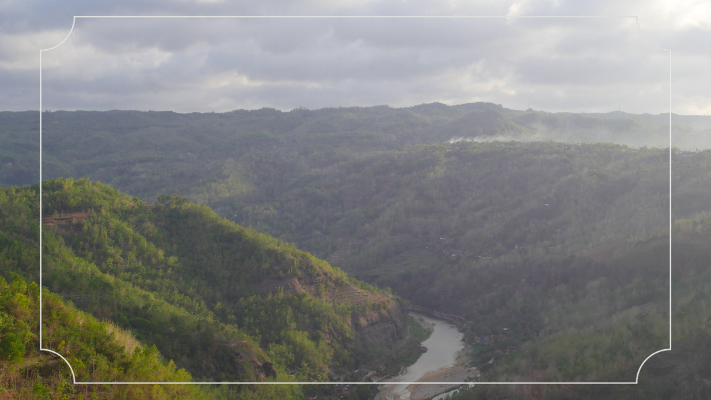 7 Tempat Wisata Negeri di Atas Awan Jogja yang Terindah 3 Tempat Wisata Negeri di Atas Awan Jogja yakni Jurang Tembelan Kanigoro