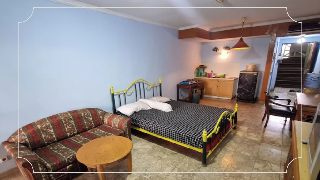 KONDOMINIUM PANTAI CARITA