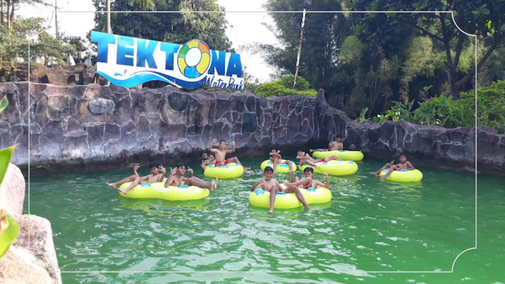 9 Tempat Renang di Bandung untuk Liburan yang Menyegarkan 2 Kampung Batu Tektona Waterpark