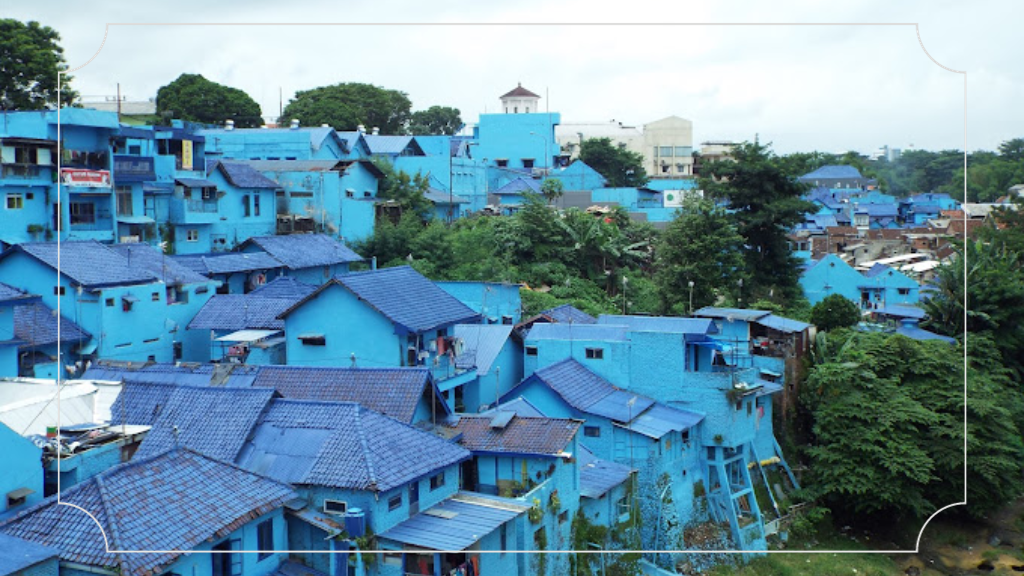 11 Wisata di Kota Malang yang Harus Kamu Kunjungi 11 Kampung Biru Arema