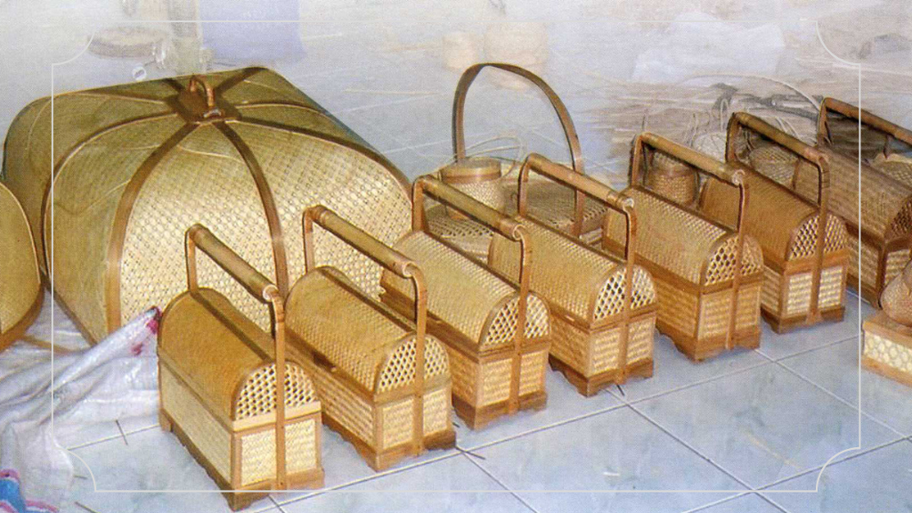 Kenikmatan Oleh Oleh Khas Trenggalek yang Wajib Dicicipi 6 Kerajinan Anyaman